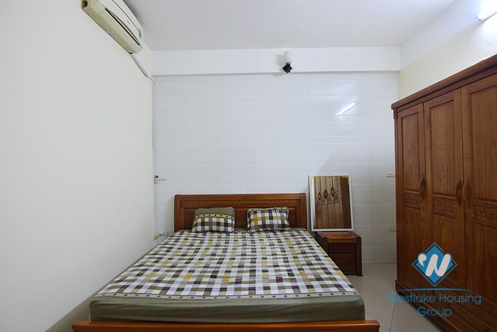 BEST DEAL $450 2-BEDROOM APARTMENT FOR RENT ON AU CO STR.